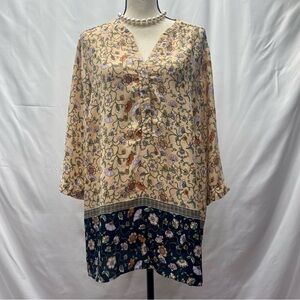 Rose & Olive Women’s 1X Floral Blouse Hidden Button closure Cream/Black